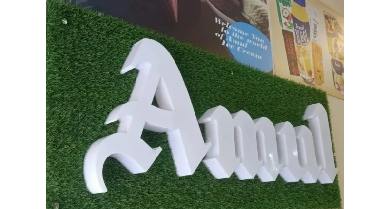 Acrylic Letter Displays